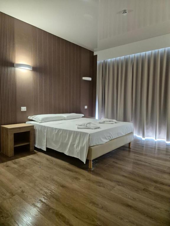Suite Hotel Dominicus Grisolia Exterior photo