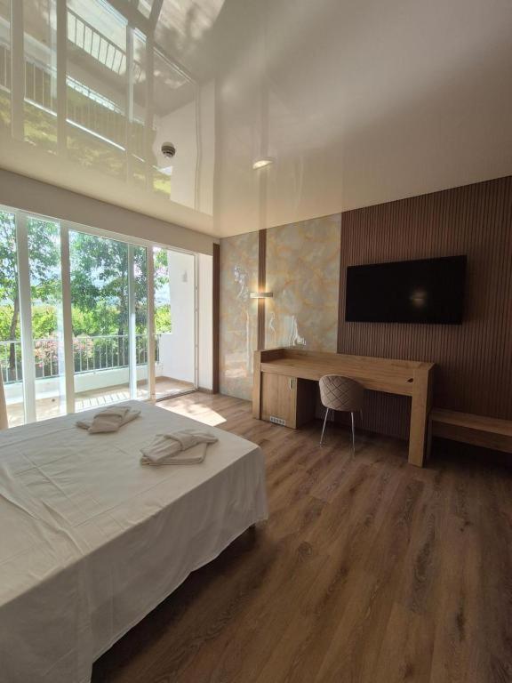 Suite Hotel Dominicus Grisolia Exterior photo